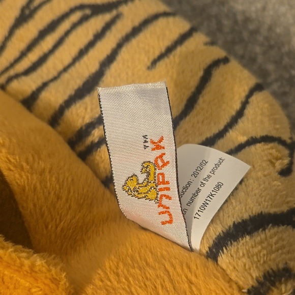 Unipak Safari Animal Plush Backpack With 4 Animal Finger Puppets - Picture 3 of 8